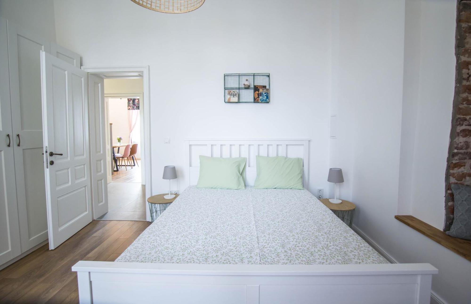 Lion'S Bridge Boutique 2Bdrm Apt, Top Center Gem โซเฟีย ภายนอก รูปภาพ